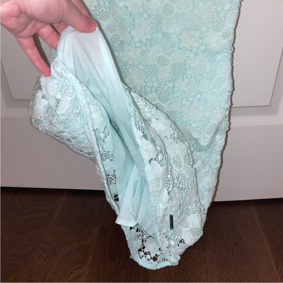 A&F Lace Summer Dress - Picture 9 of 9